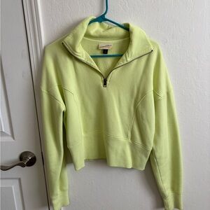 Universal Thread Lime Green Crewneck Sweater
